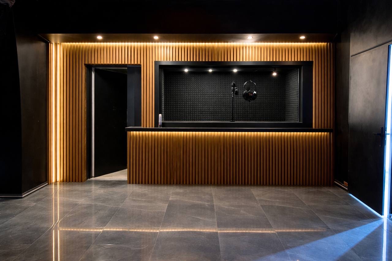 4 w Blaze The Studio – sala prób Warszawa, Wola
