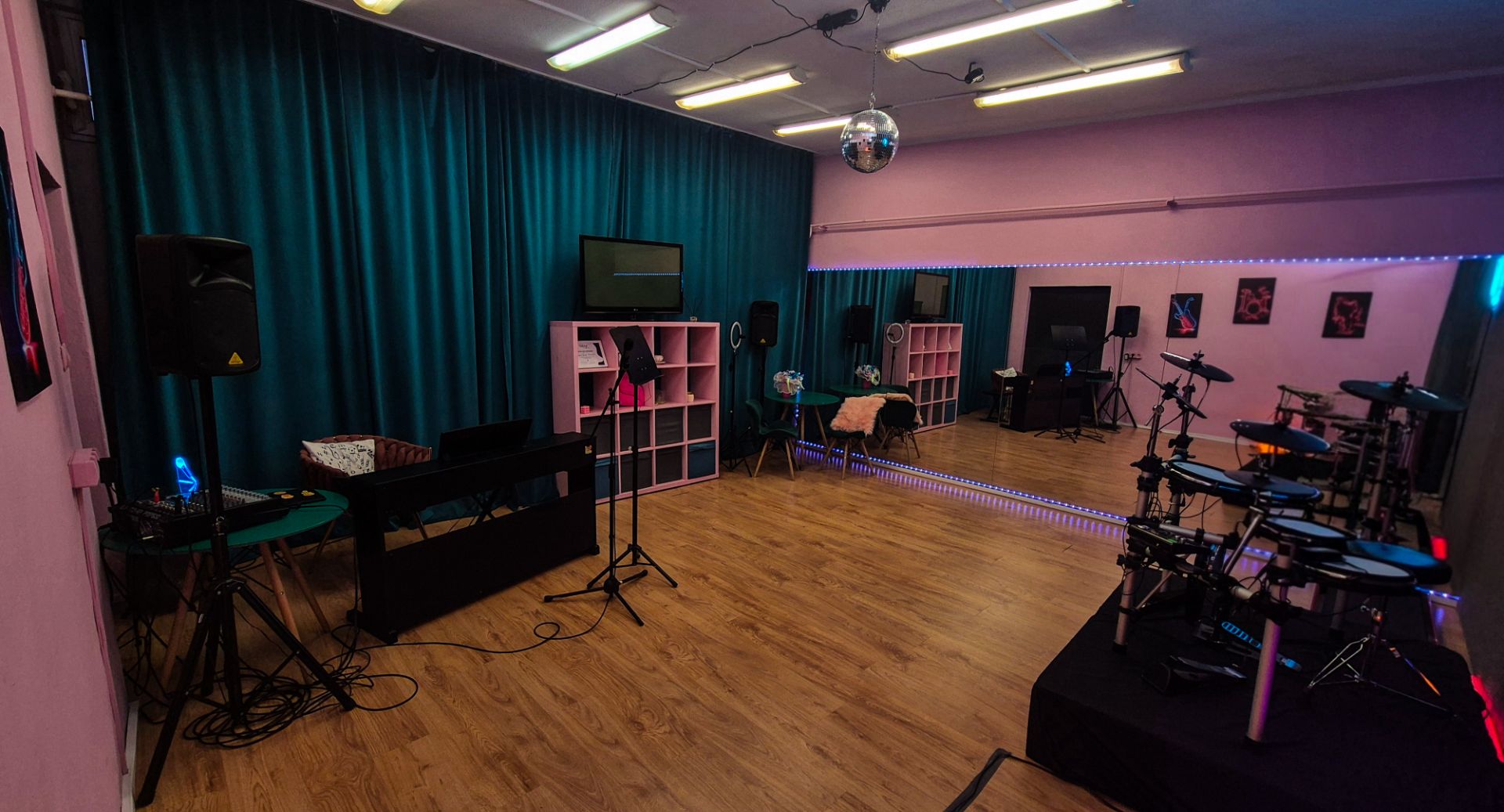 ROCK w Lina's Music Studio – sala prób Warszawa, Wola